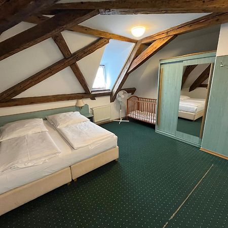 Adalbert Ecohotel Πράγα Εξωτερικό φωτογραφία