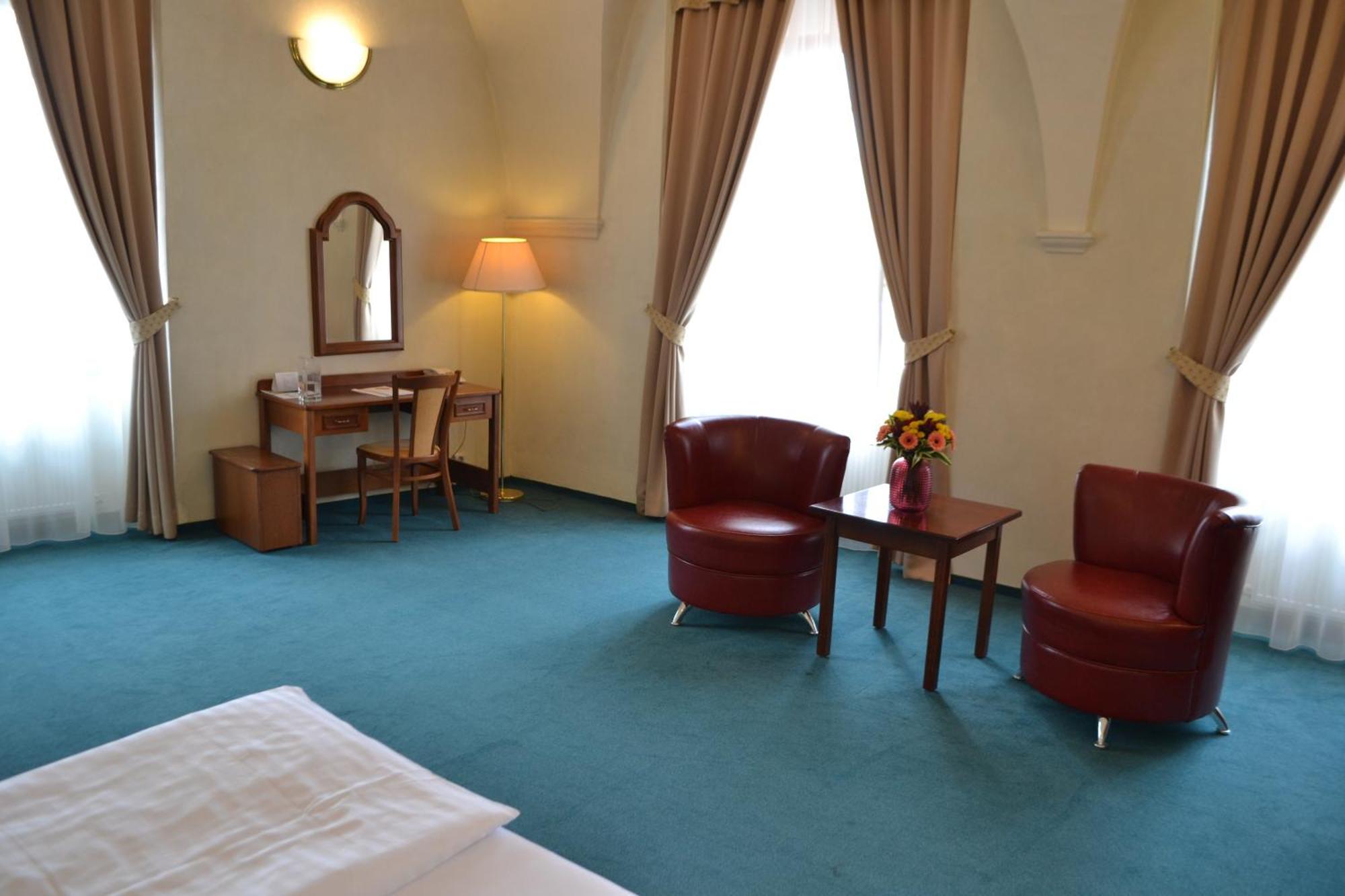 Adalbert Ecohotel Πράγα Εξωτερικό φωτογραφία